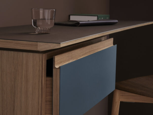 Furniture Linoleum 4179 smokey blue close up drawer